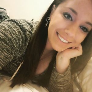 Meet your Posher, Marissa